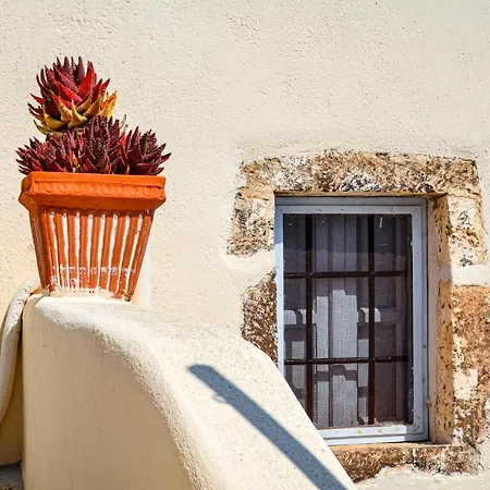 Joseph X Traditional House In Castle - Double Ferienhaus Emporio (Santorini)